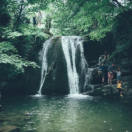 Central Malham Wellbeing Escape Hot Tub & Studio Exteriör bild