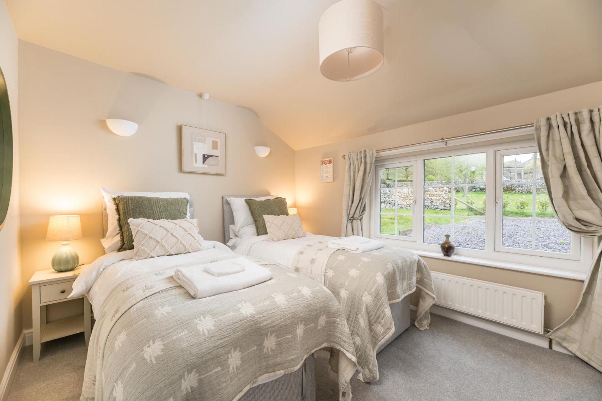 Central Malham Wellbeing Escape Hot Tub & Studio Exteriör bild